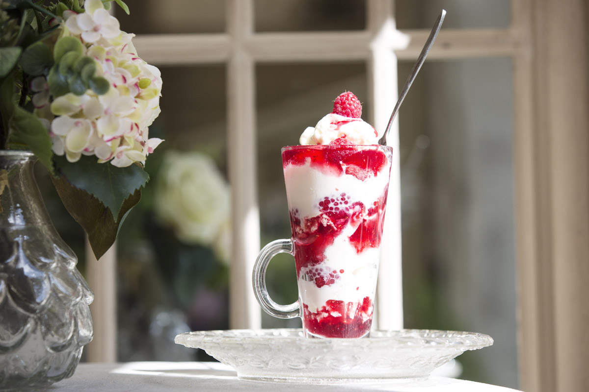 delicious and naturalyoghurt from Katy Rodgers and the team at Knockraich Farm